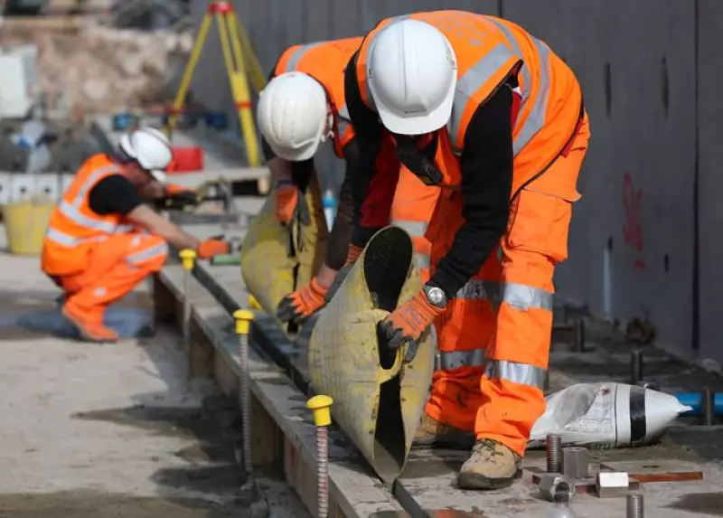 Trabajadores construccion