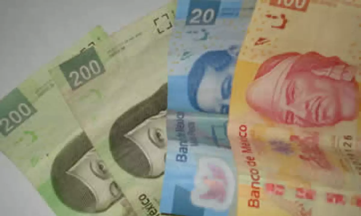 Cada uno de los materiales tienen características diferentes con las cuales se puede detectar la autenticidad del billete. (Foto: Archivo)