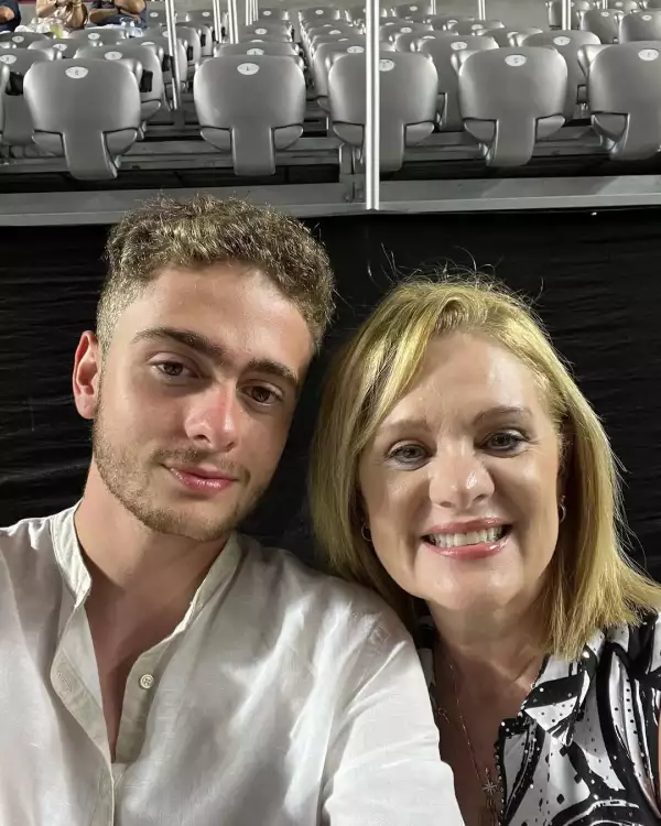 Nicolás y Erika Buenfil