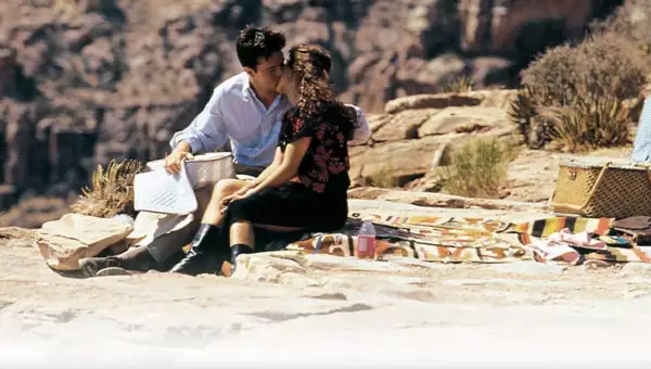 Salma Hayek y Matthew Perry en Fools Rush In. 