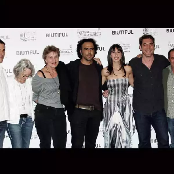 Los artistas que hicieron posible el filme.