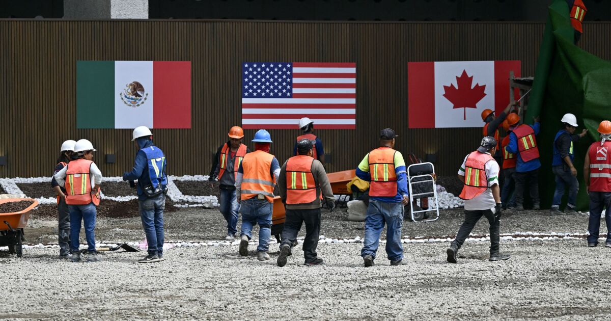 Dünya Kupası yolunda ulaşım ve turizm harcamalarının %35'ten fazla düştüğü rapor ediliyor