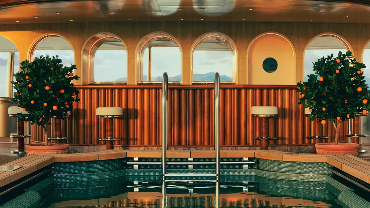 Four Seasons Yatch