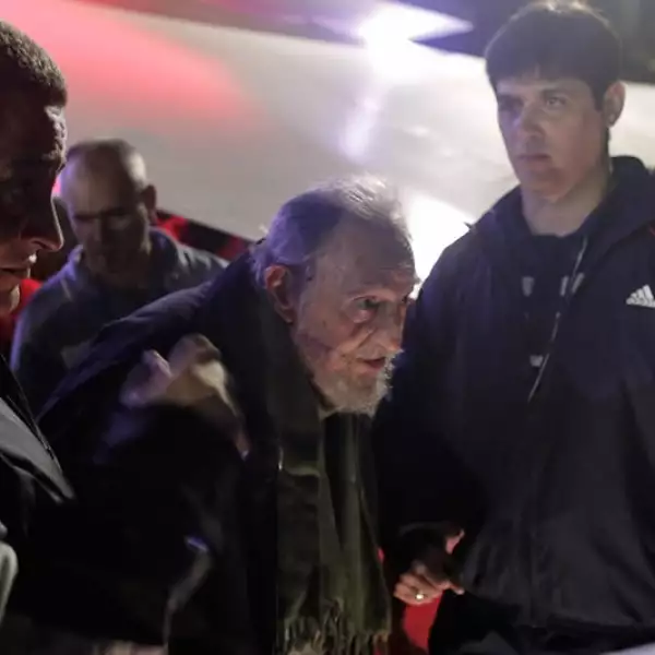 fidel castro, reaparicion, galería 3 