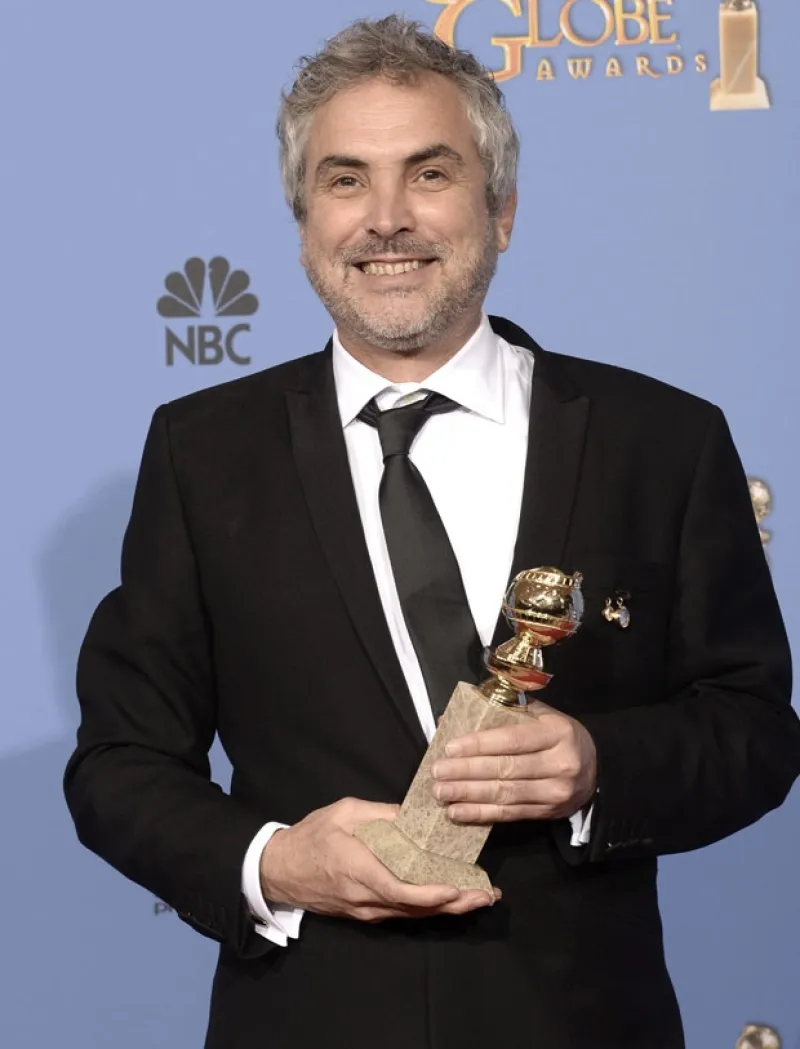 Personalidades del la esfera del cine, el espectáculo y la política han compartido el orgullo que les despertó la victoria del mexicano como Mejor Director en los Golden Globes.