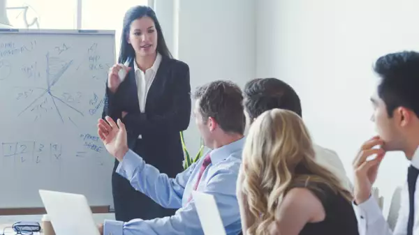 El Proyecto de Liderazgo Empresarial permite reorientar