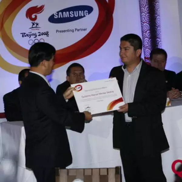 Joseph Park, Guillermo Mendez