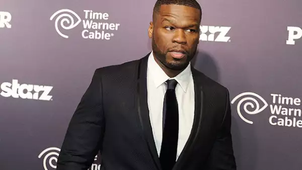 El rapero encendió la red al publicar un video en Instagram -que después borró- en el que molesta a uno de los trabajadores del Aeropuerto Internacional de Cincinnati, Ohio.