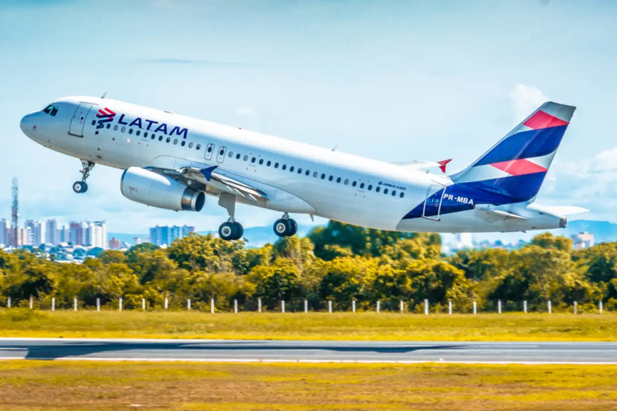 Avion de latam airlines
