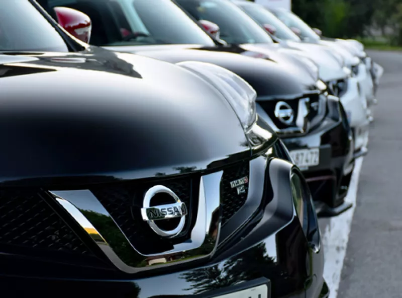 Venta de autos nissan 