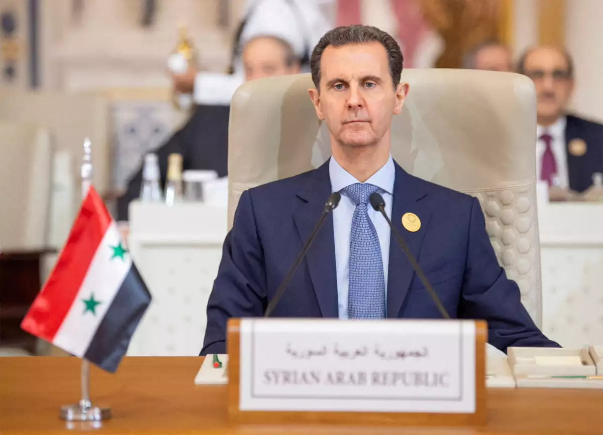 El presidente de Siria, Bashar Al-Assad, asiste a la cumbre de la Organización de Cooperación Islámica (OIC) en Riad, Arabia Saudita, el 11 de noviembre de 2023. 