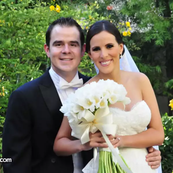 Roxana Martín del Campo y Álvaro Orendain