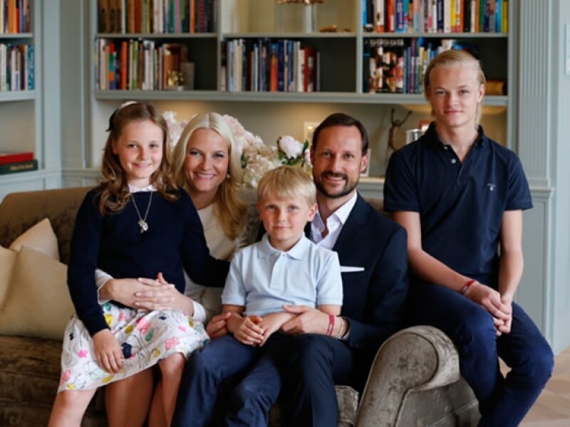Actualmente es conocida como su Alteza Real la Princesa Mette-Marit de Noruega pero, ¿por qué en algún momento se puso en riesgo la monarquía por ella?