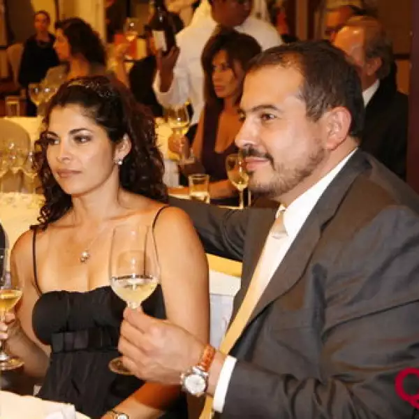 Sandra Vazquez, Carlos Mandujano