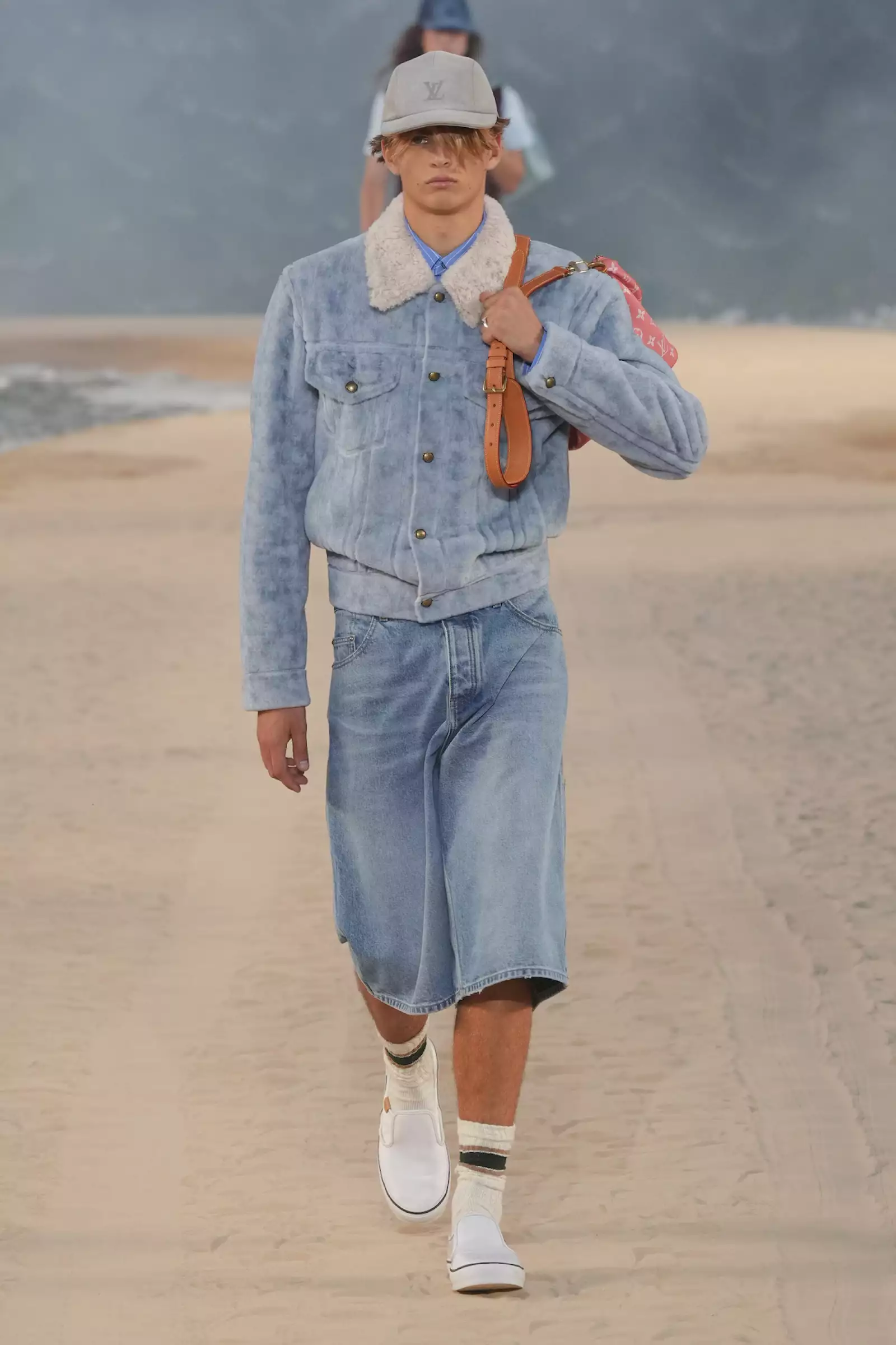 Vuitton m S27 060.jpg