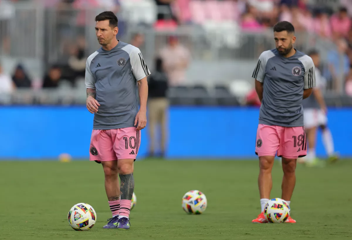 Lionel Messi y su compañero en el Inter Miami, Jordi Alba, fueron suspendidos por la MLS