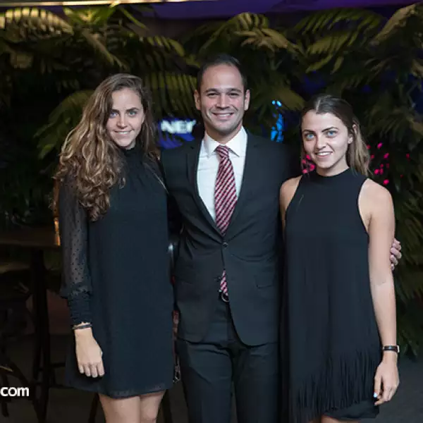 Tania Salomón, David Magún y Paola Salomón