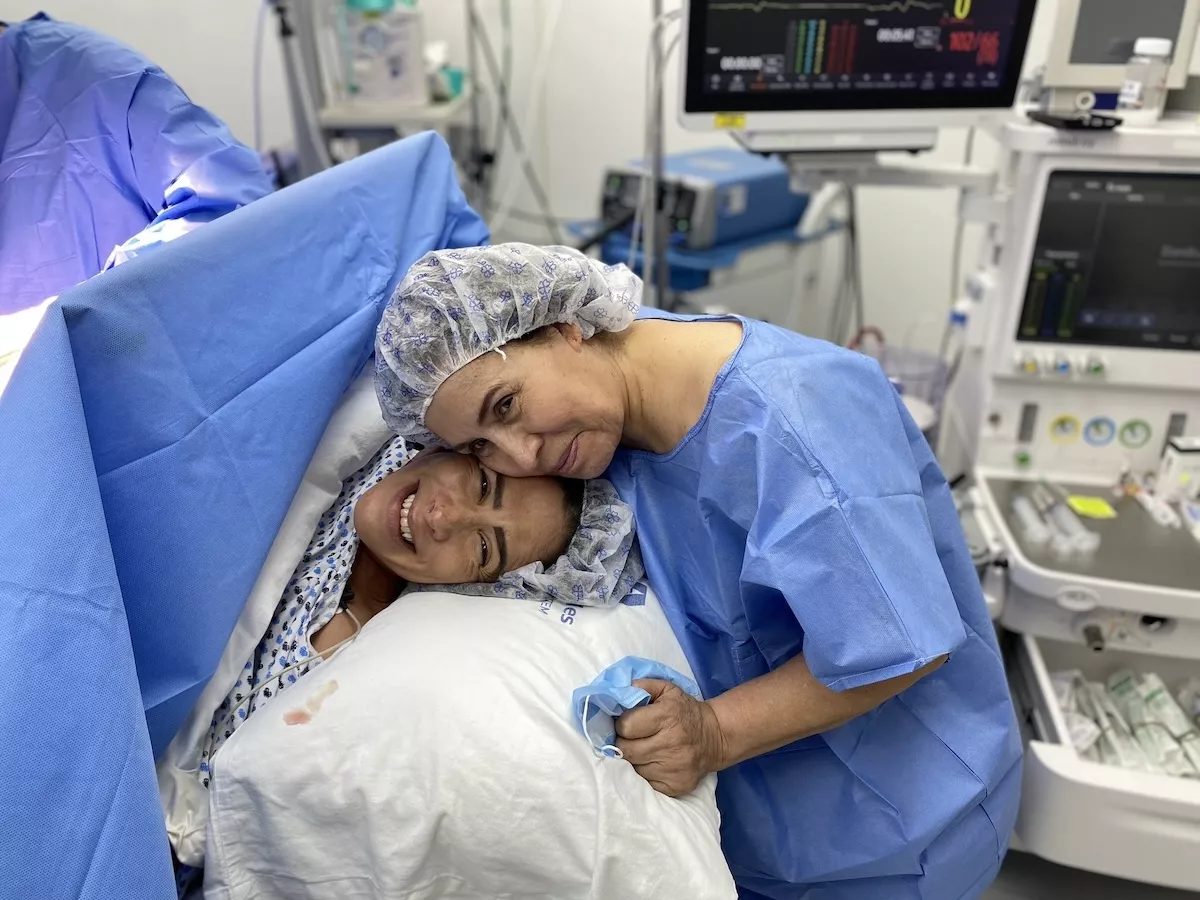 Rosario Robles ya es abuela, nació Mateo, hijo de Mariana Moguel