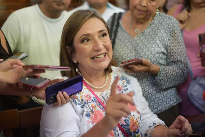 xochitl-galvez-corcholatas