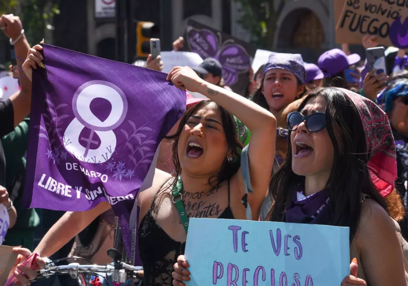 marcha_8_marzo_mujeres
