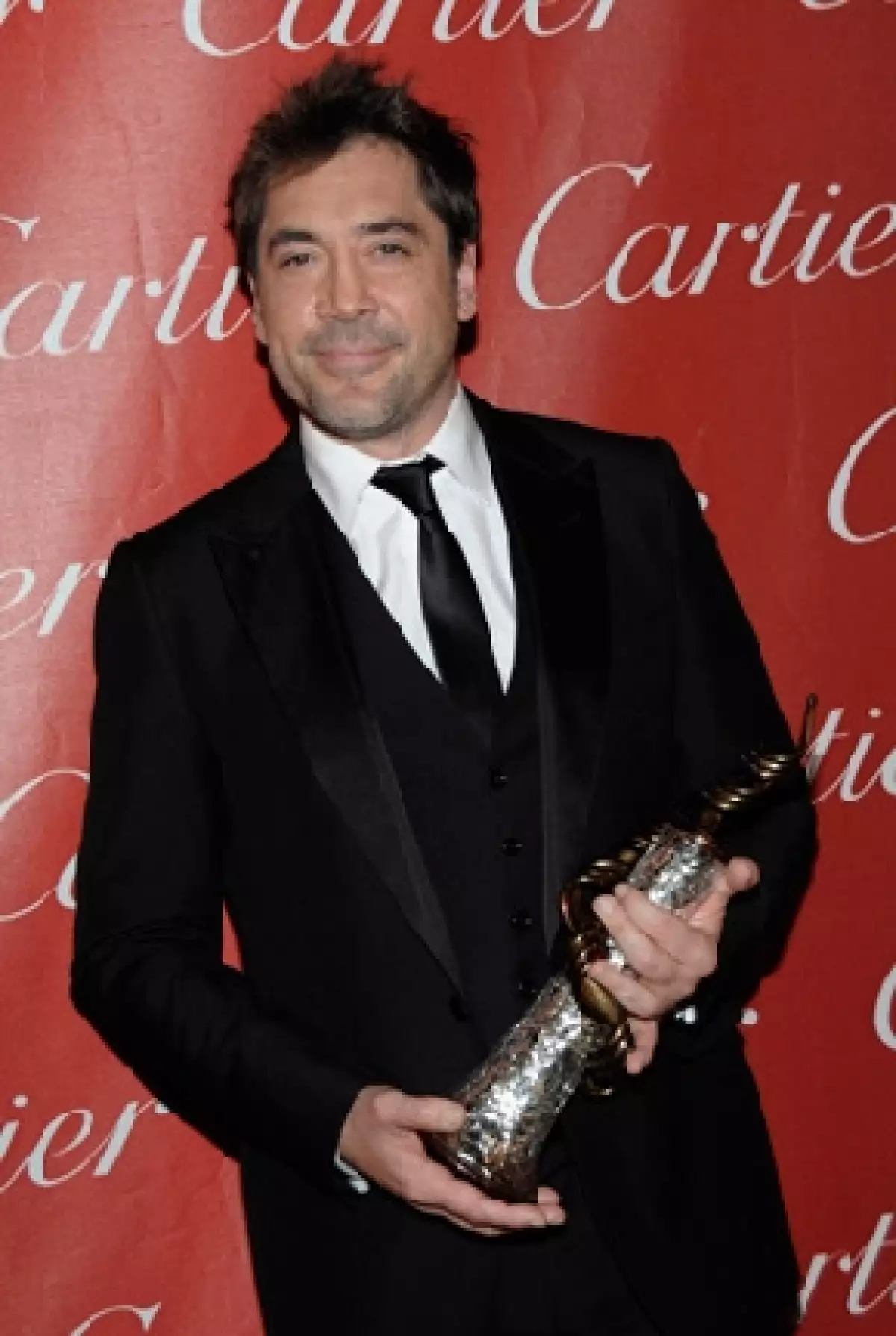 En un ceremonia realizada en el Convenciones de Palm Springs, el actor refrendó el amor que lo une con su esposa, quien en breve dará a luz al primer hijo de la pareja.