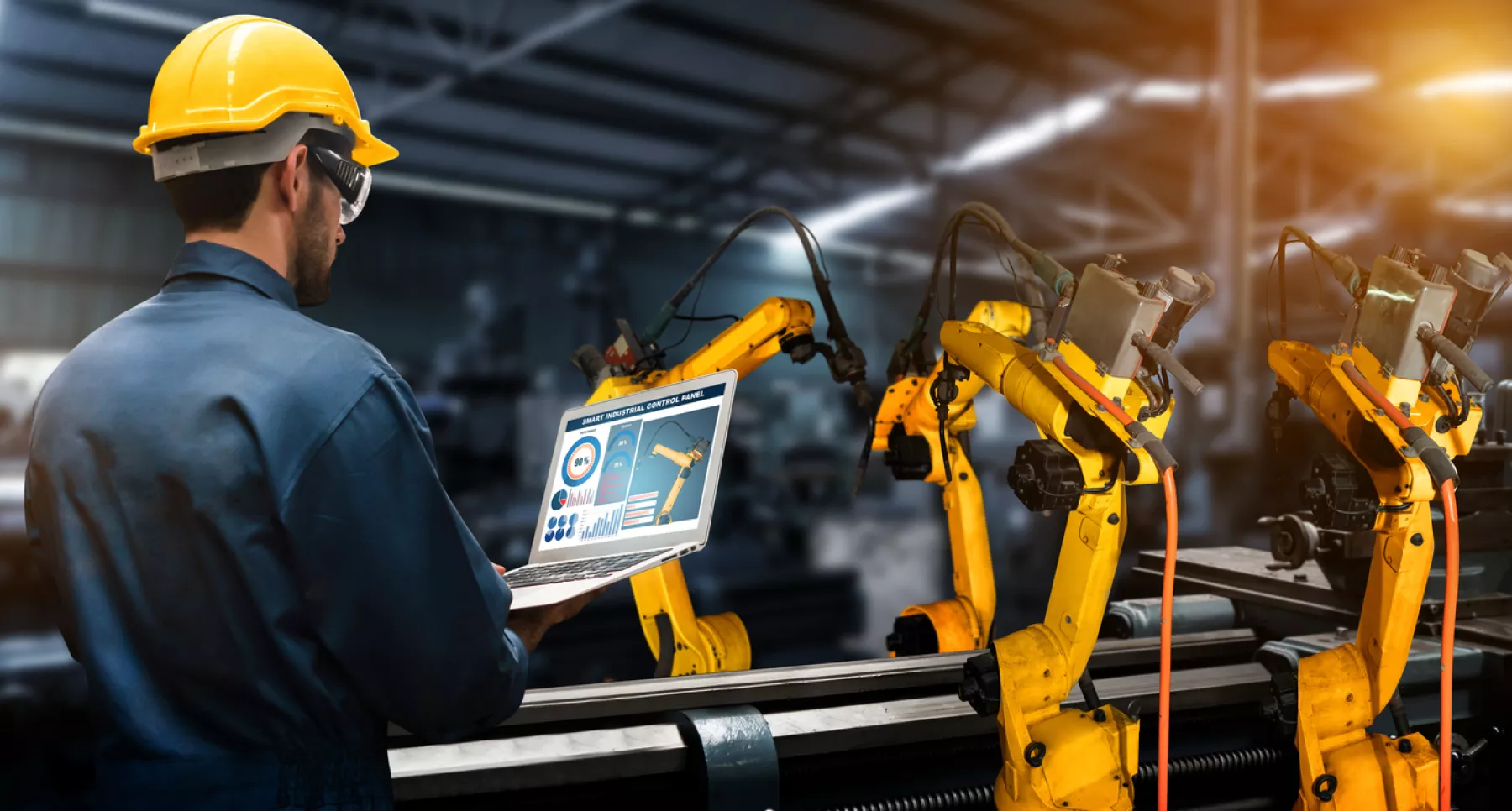 Ellos no piden un aumento, renta de robots ante escasez de mano de obra