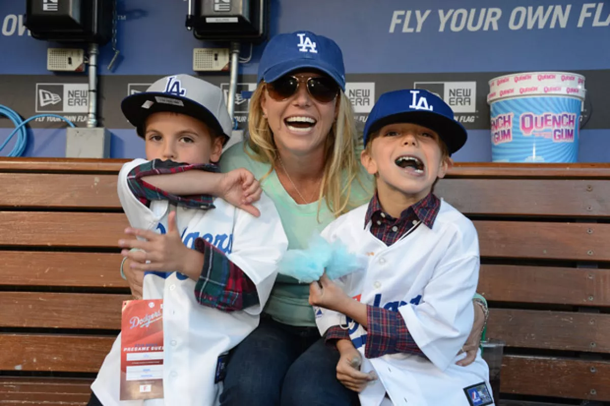 Britney Spears junto a sus hijos Sean y Preston