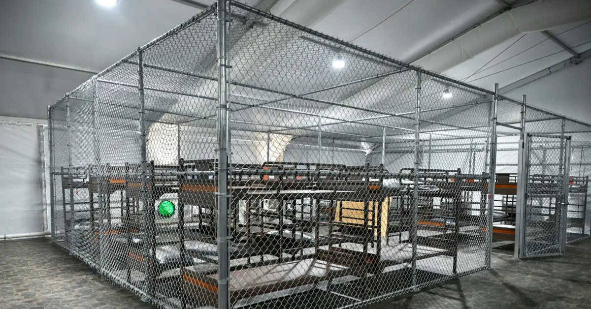 mexicanos-detenidos-alcatraz.jpg