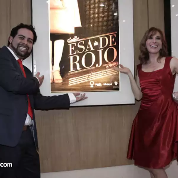 Alejandro Esquivel y Mónica Huarte