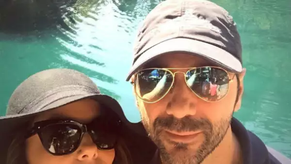 La actriz compartió por primera vez una selfie junto a su novio desde uno de los parques más conocidos del Distrito Federal, donde ambos disfrutaron de un relajado día.