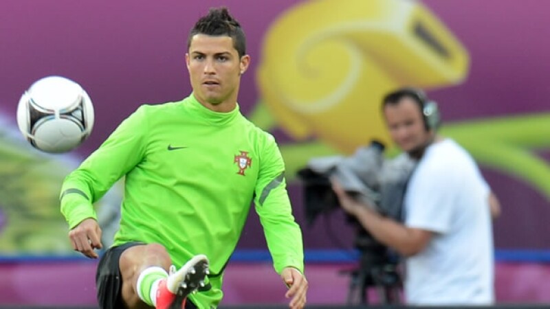 Cristiano Ronaldo entrena con Portugal