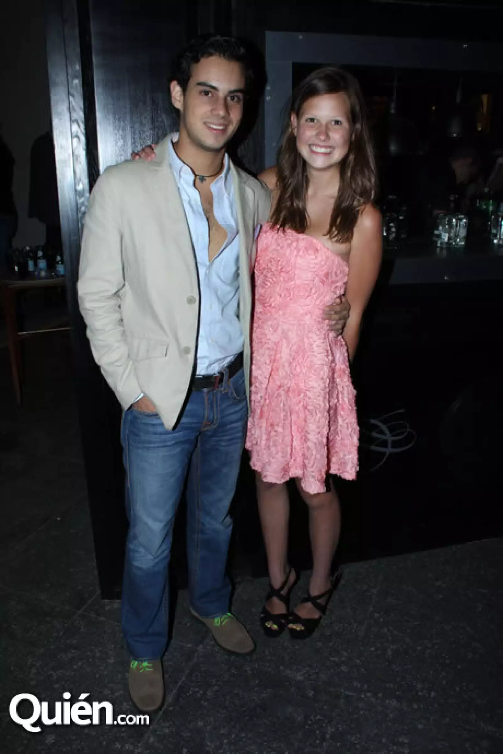 Poncho Flores y María José Pérez Aristi