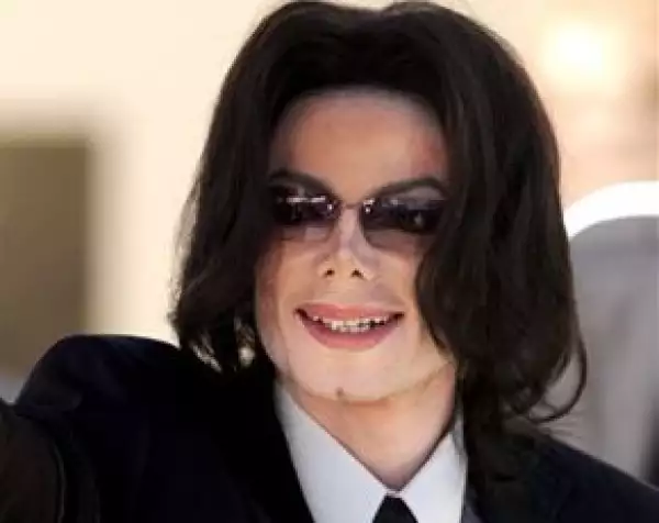 Sigue difundiéndose información sobre la muerte de El Rey del Pop