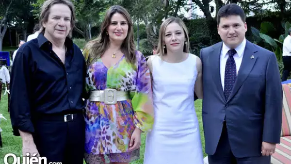 Sergio Gutiérrez, Alejandra Hinojosa de Gutiérrez, Cecilia Rodríguez y Ugo Ruiz