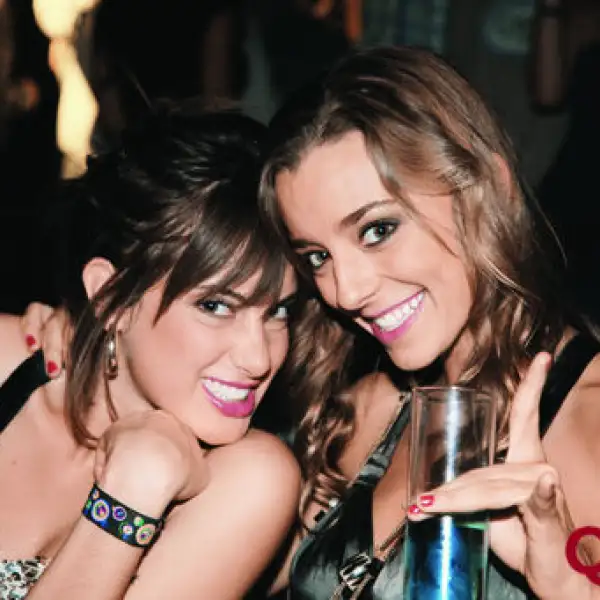 Claudia Quintana, Michelle Mehey