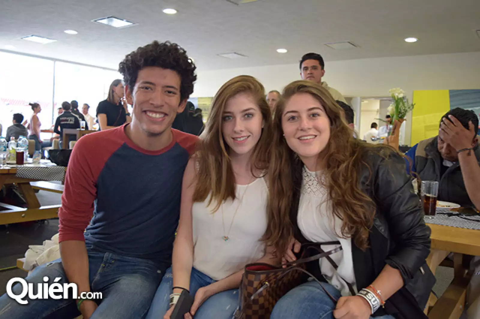 José Dix, Fernanda Ramos y Cristina Bringas