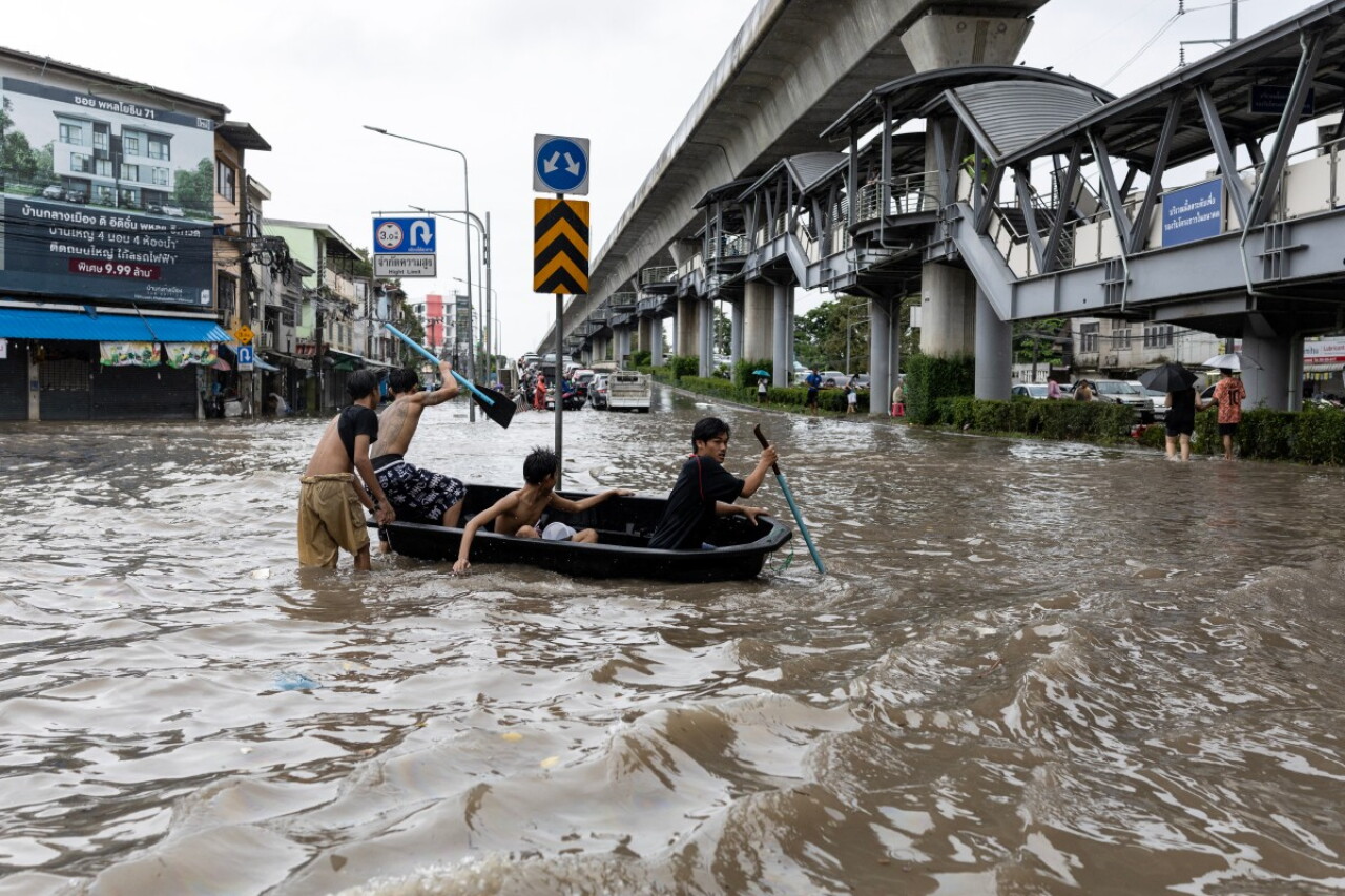 Bangkok, capital de Tailandia, declara estado de desastre tras casi 48 horas de lluvias torrenciales