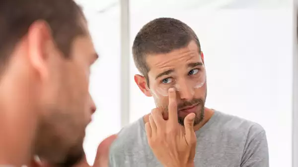 Contorno de ojos