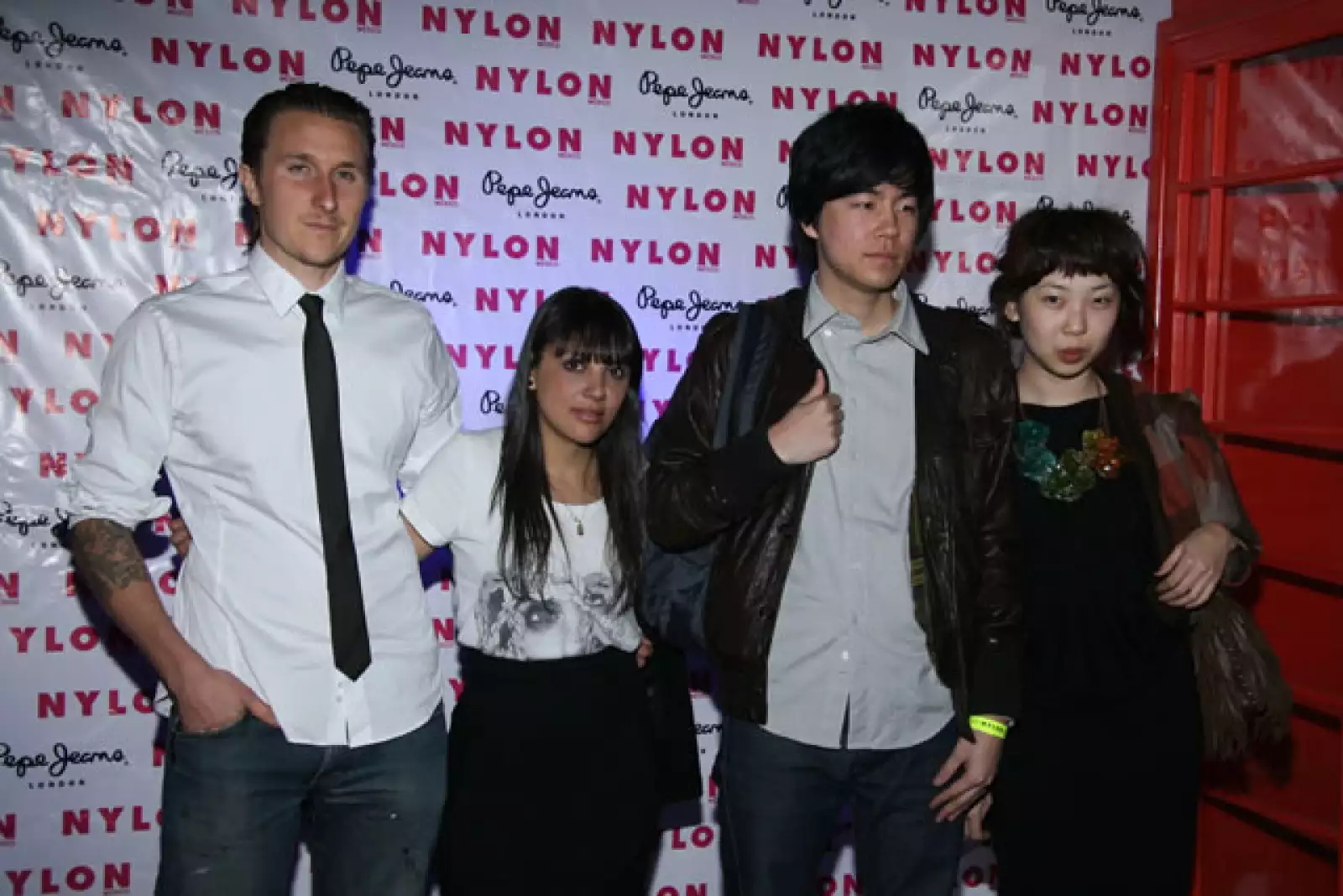 Presentación Revista Nylon.