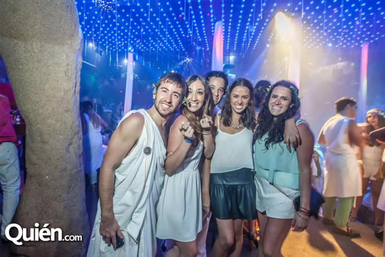 Quique Hernández,Adriana Violante,Francisco Torres,Pau,Ana Pérez