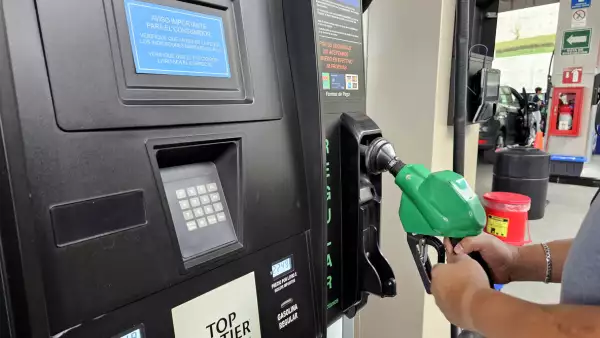 Profeco presenta 43 denuncias contra gasolineras por vender litros incompletos
