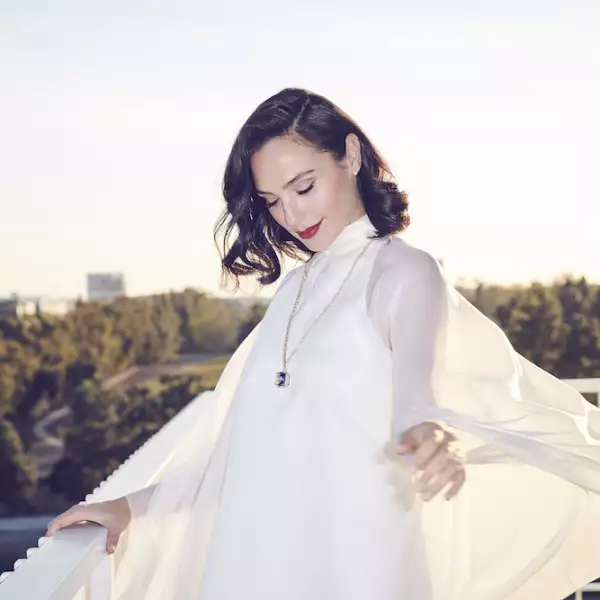 Gak Gadot_ Tiffany.jpg