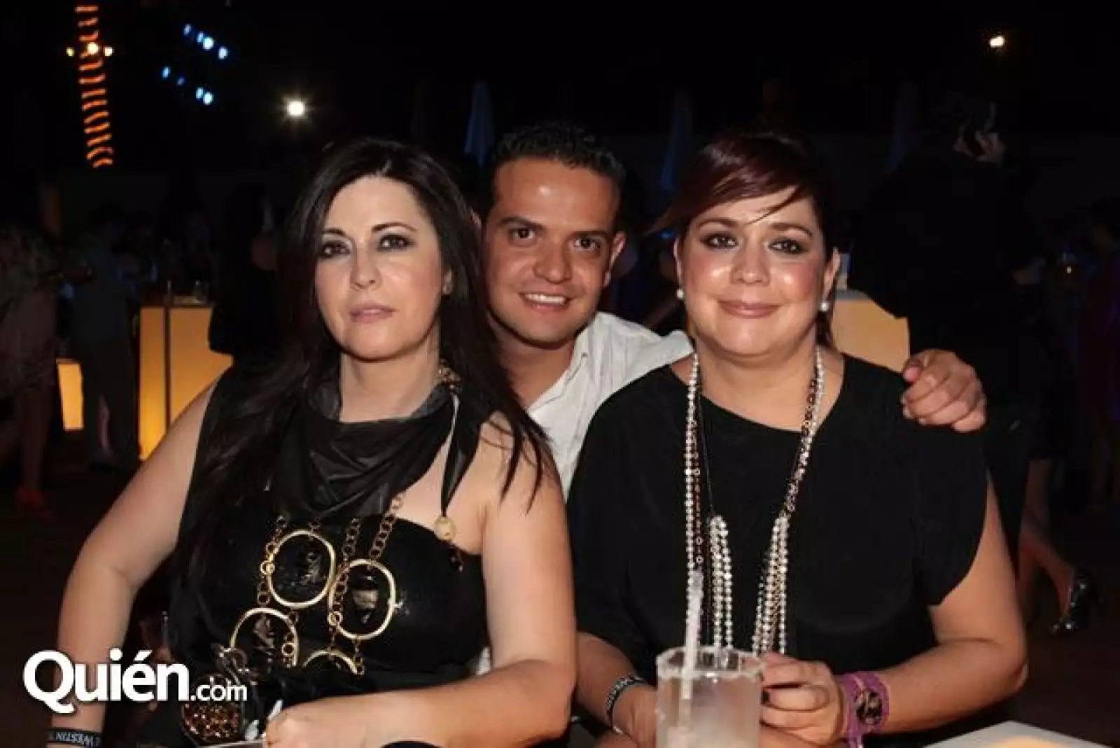 Mane Lopez,josé Osorio,Jenny Rabell