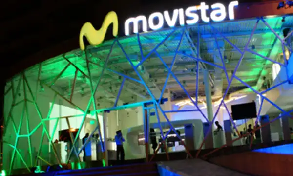 La firma española comercializa la marca Movistar. (Foto: Tomada de telefonica.com.mx)
