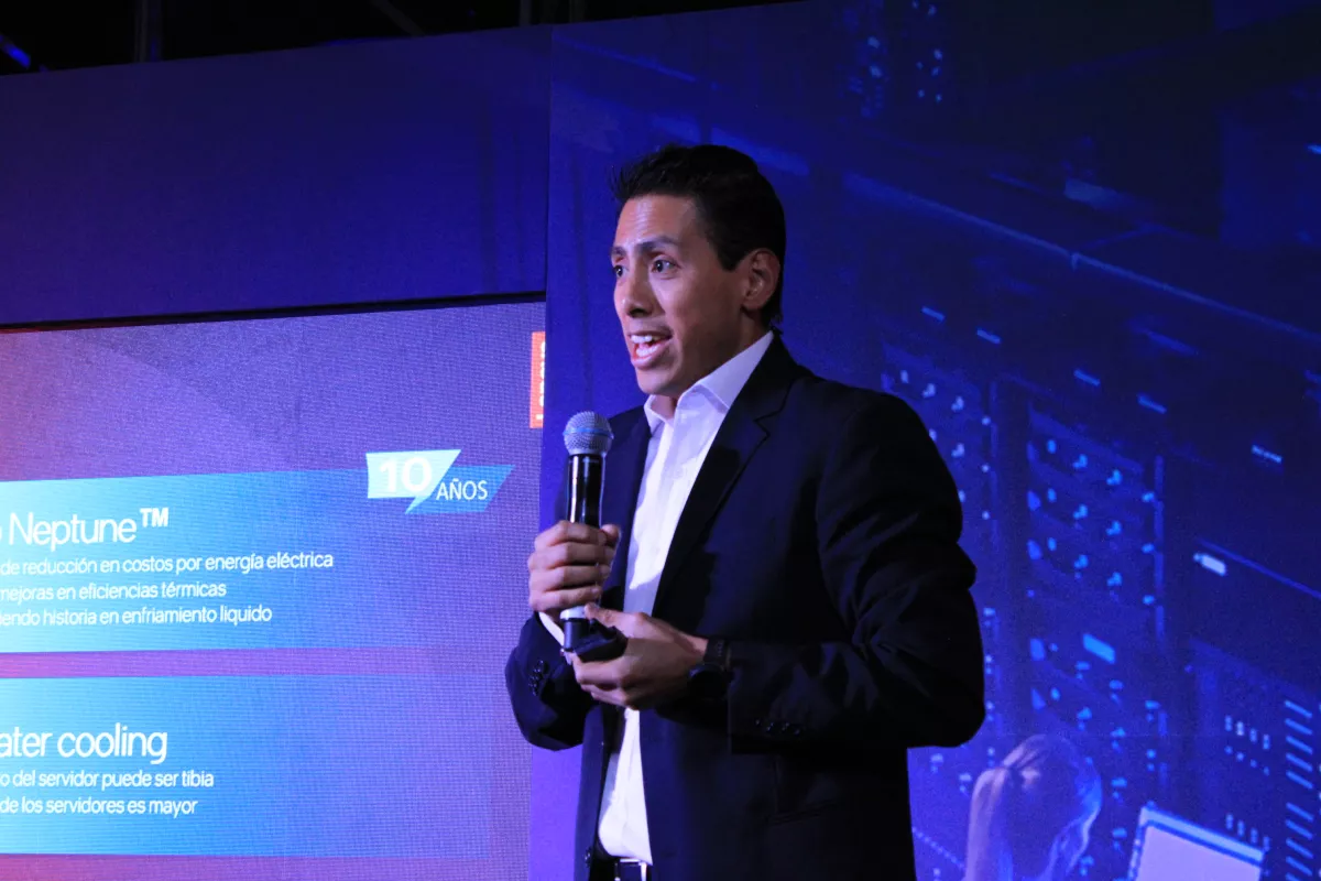 Edgar Rodríguez-Lenovo.JPG