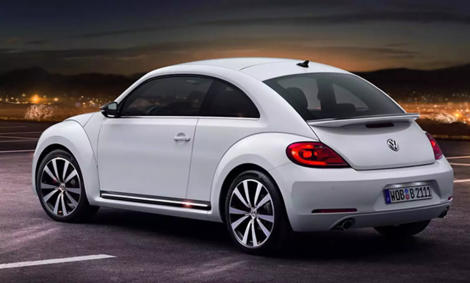 Su motor es un 1.2 TSI que genera un rendimiento de 4.3 litros de gasolina por cada 100 kilómetros recorridos.