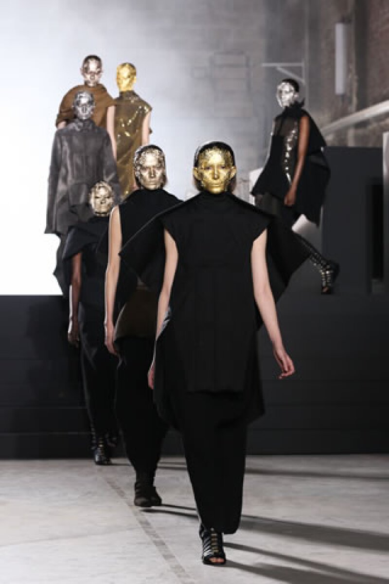 Rick Owens crea nuevos límites para los diseñadores.