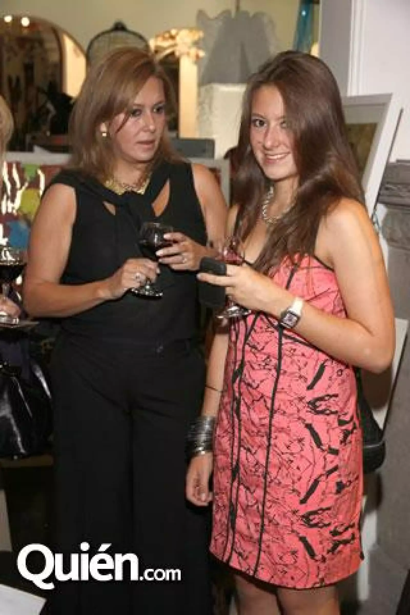 Luisa González y Regina O´Farrill