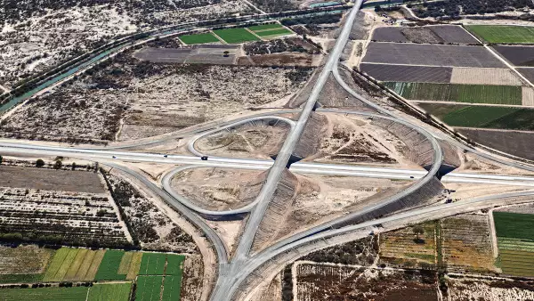 Nuevas autopistas.