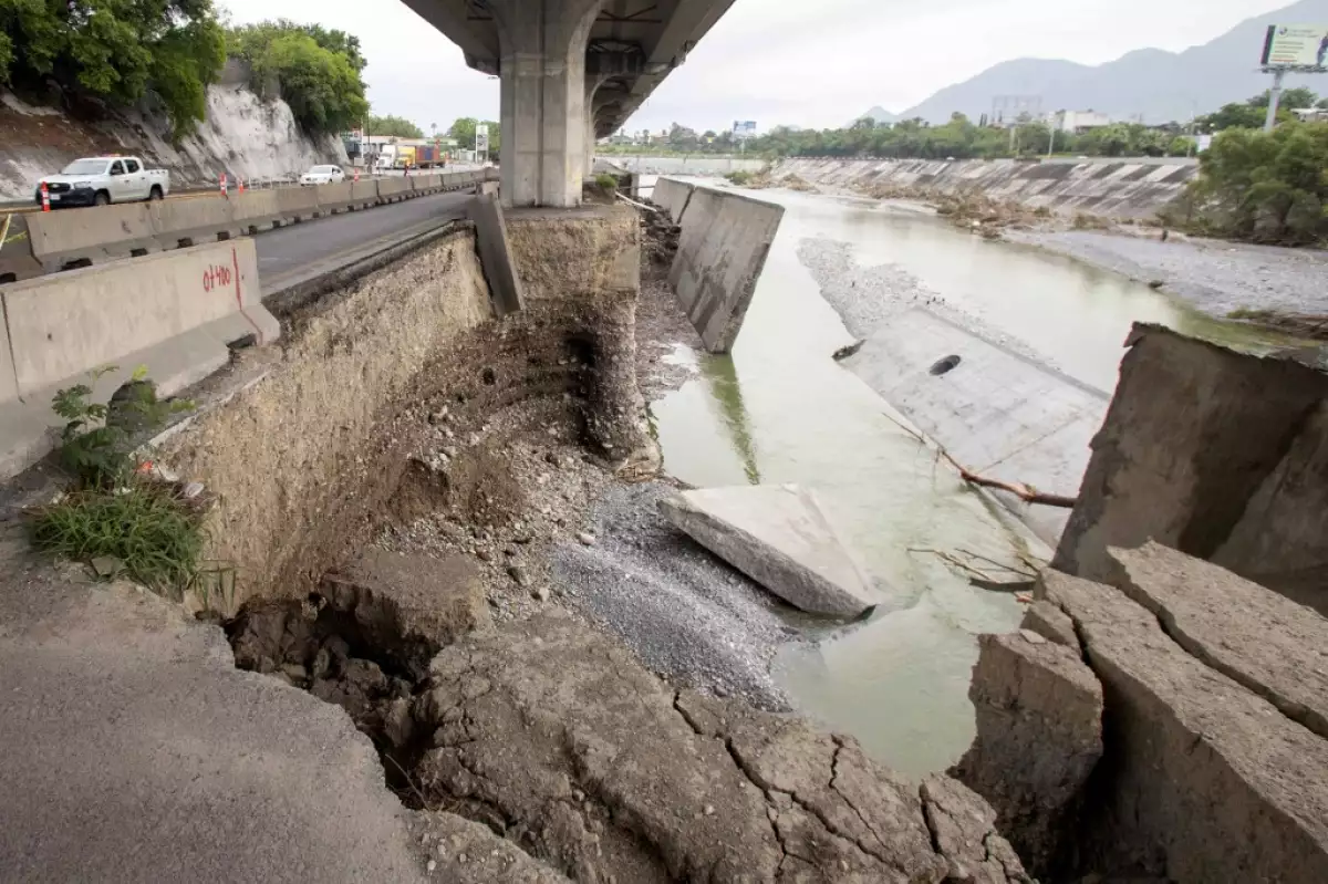 daños-infraestructura-nuevo-leon-alberto